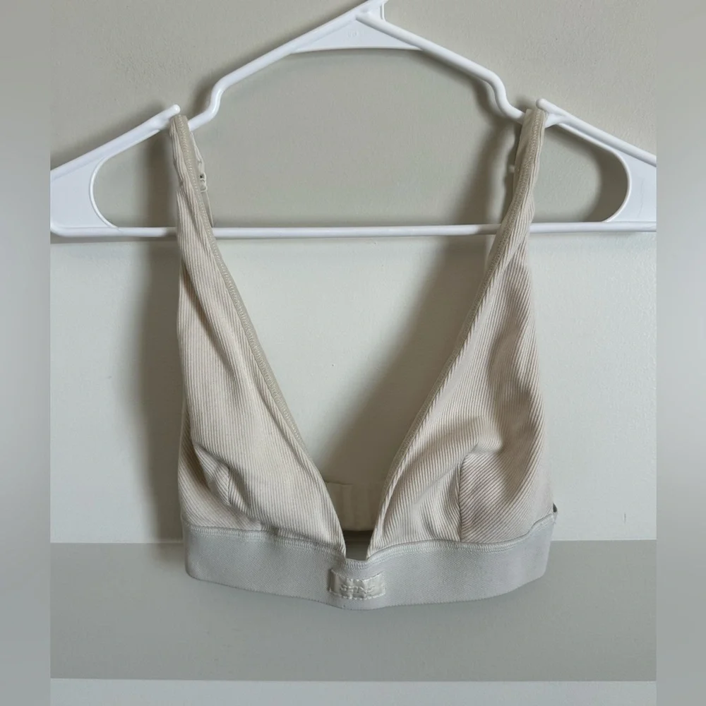 Skims Cotton Plunge Bra - Picture 2 of 5